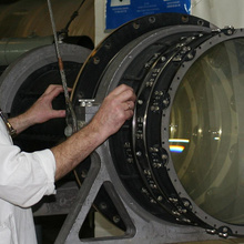 Large-dimensioned Lens Objective