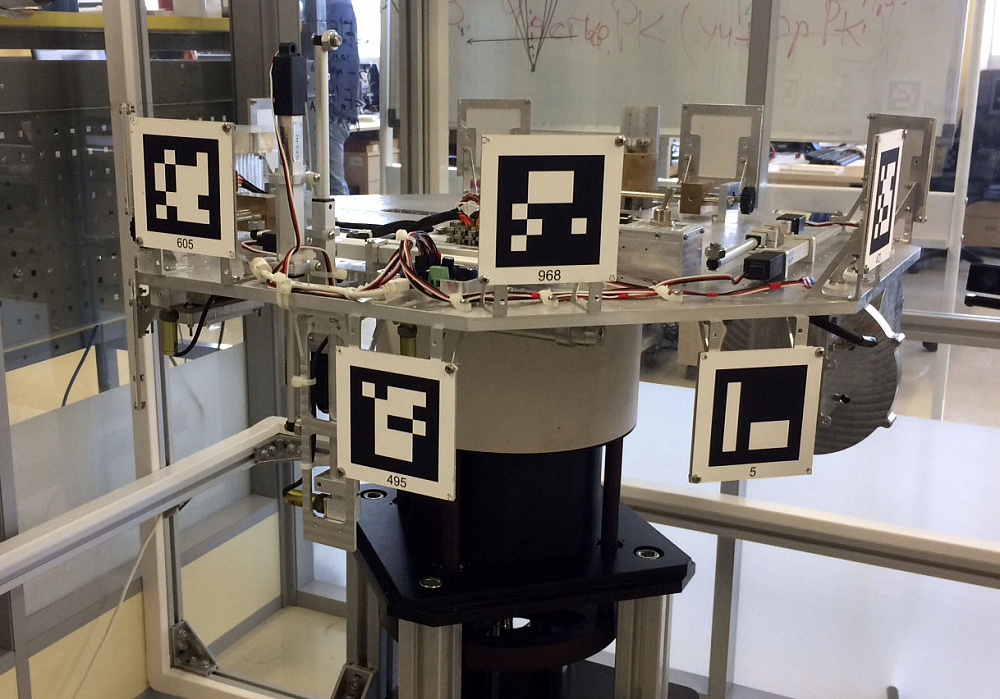 Platform for Installation of Tabletsat Devices — Glavkosmos