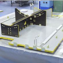 Temperature-controlled Honeycomb Panel