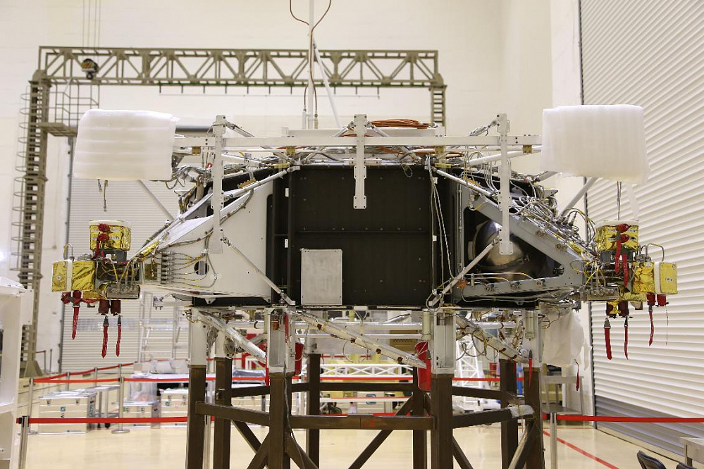 Universal Space Platform N — Glavkosmos