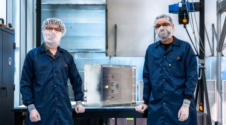 Lab as a Service: In-Orbit Incubator and Bioprinter