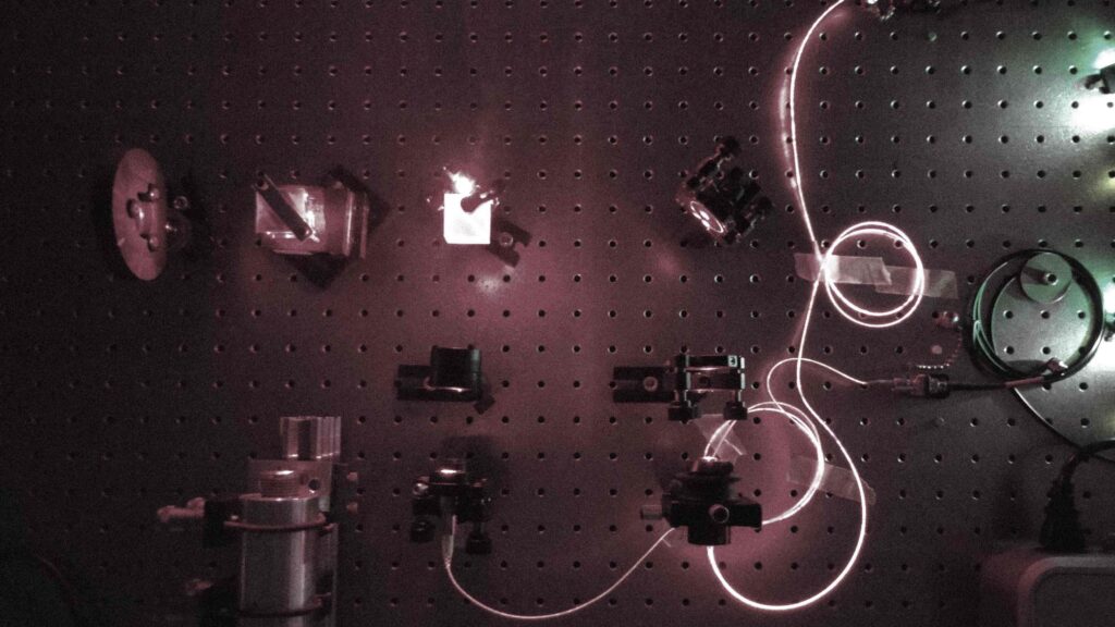 OAM Optical Communication Terminal