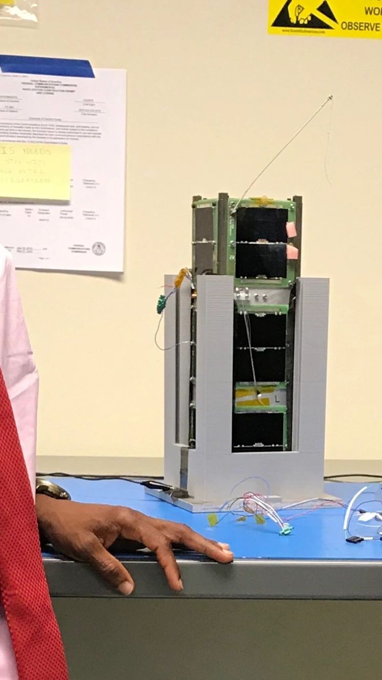 SpaceTIS Satellite Components and Instruments