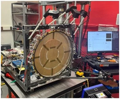 Reshapable Mesh Reflector Antenna