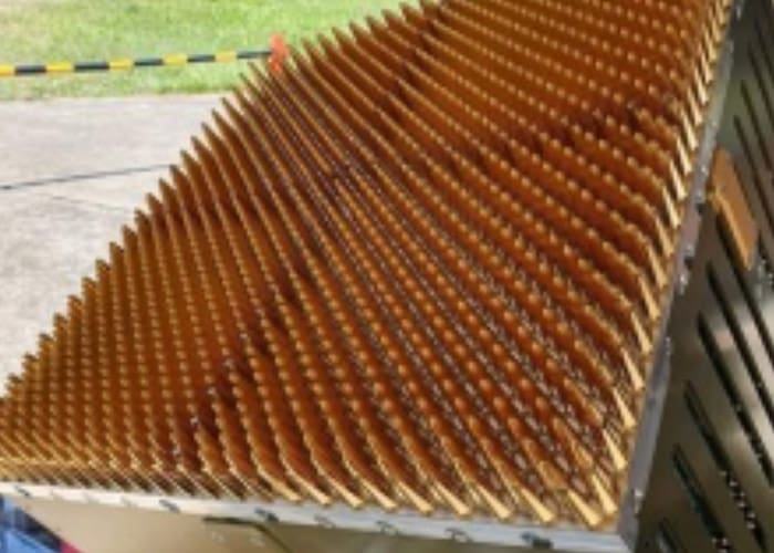 X-Band Multibeam Phased Array Ground Station