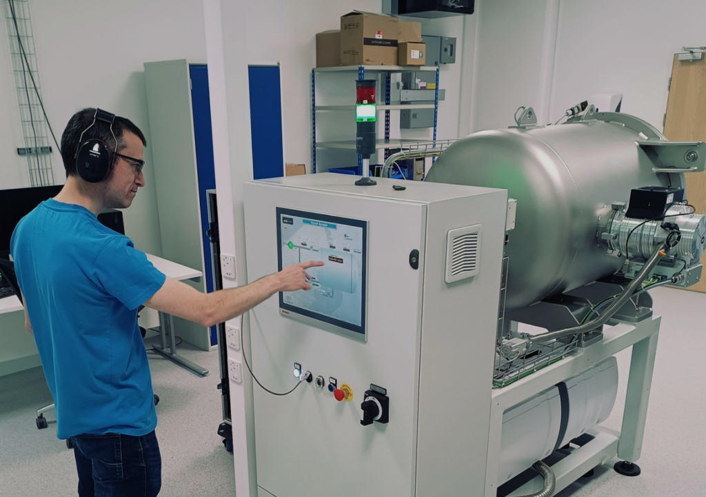 High-Vacuum Testing Service