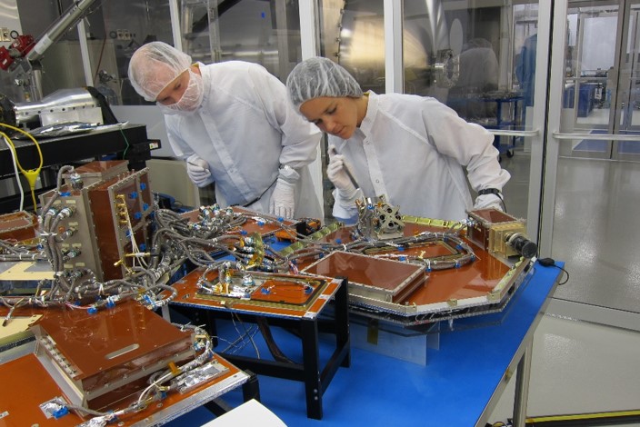 NEMO-HD Microsatellite — SPACE-SI (Slovenian Centre of Excellence for Space Sciences and Technologies), photo 4