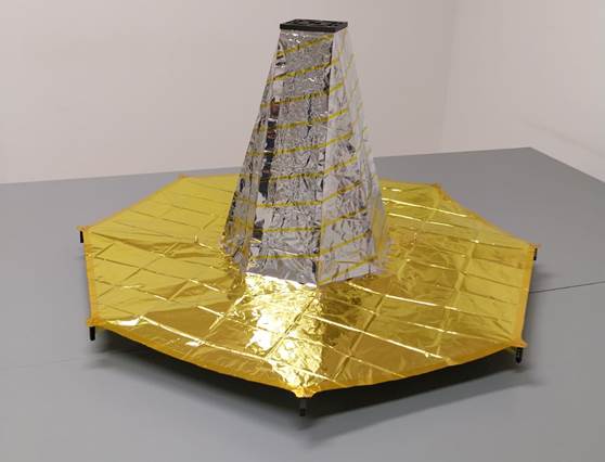 UDAN Deployable UHF-Helix Antenna