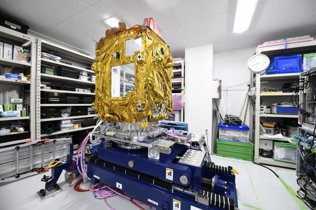 Active Debris Removal (ELSA-M / ADRAS-J)