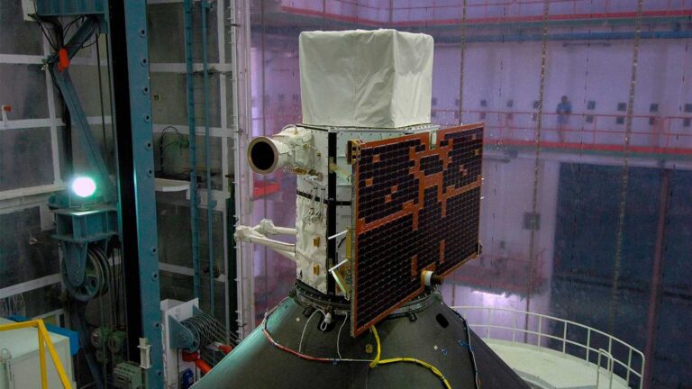 Thermal Blankets for Space Applications (MLI)