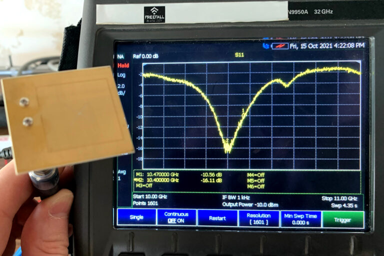 CatSat 10 GHz Patch Antenna