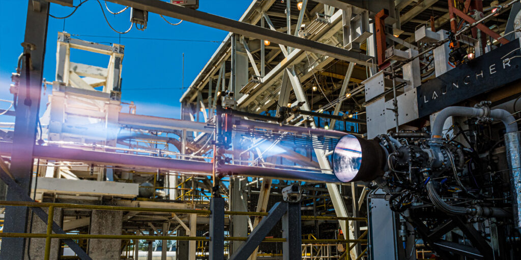 E-2 liquid rocket engine