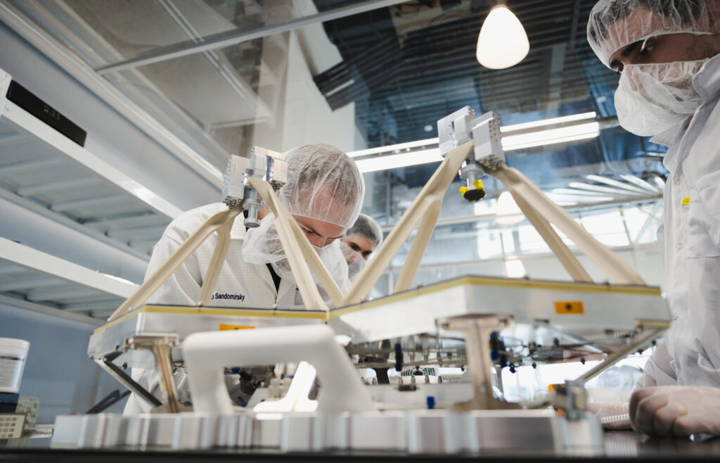 Meridian Space LEO Satcom Constellation & Microsatellite Bus