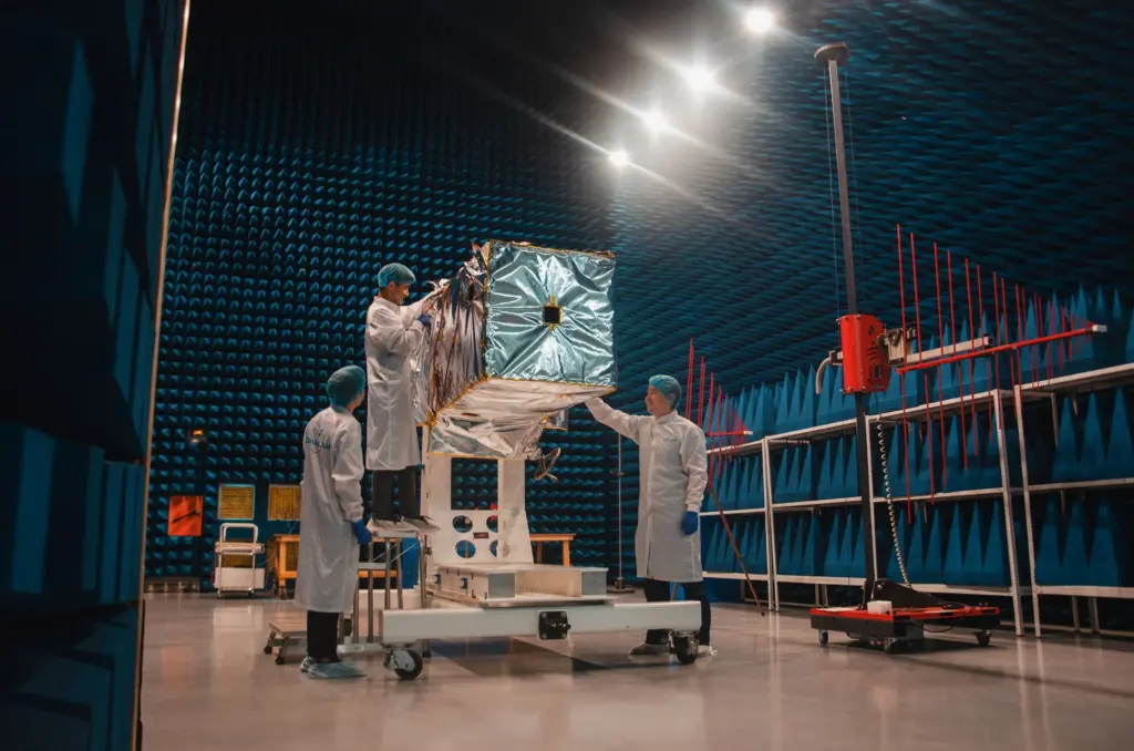 Ghalam Spacecraft AIT Services