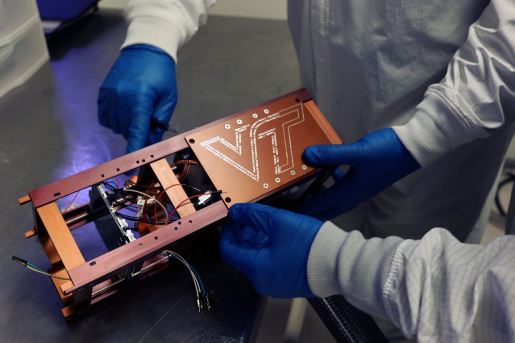 Ut ProSat-1 — Virginia Tech