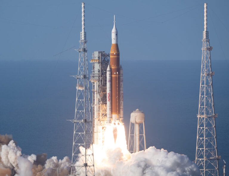 Space Launch System (SLS)