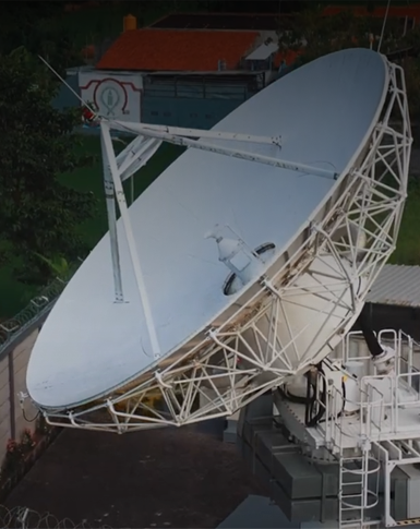 Kratos 2.4m Nomadic Antenna