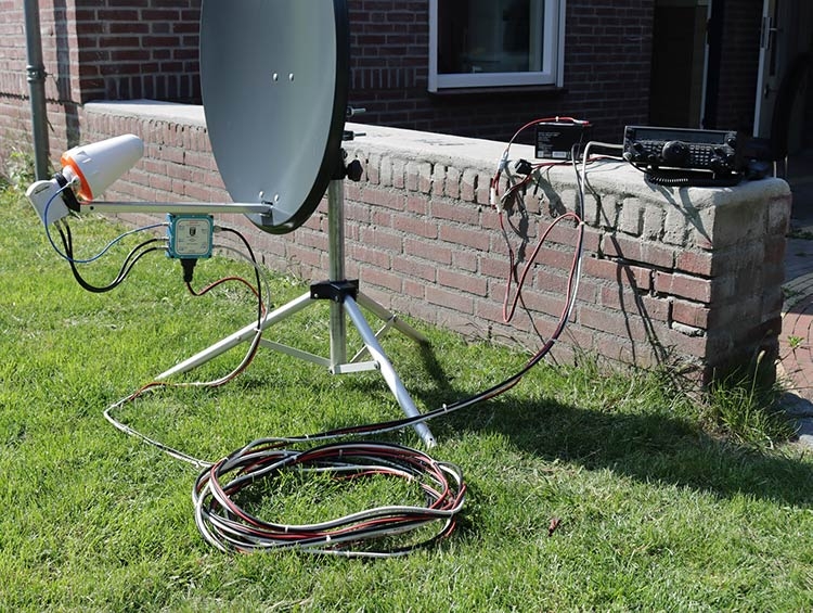 LE016-R5 QO-100 Full-Duplex Transverter System