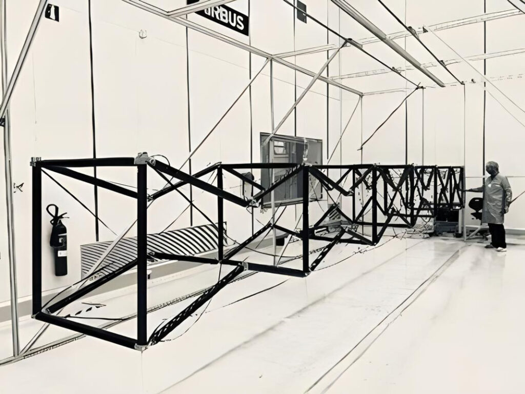 Space Deployable Masts