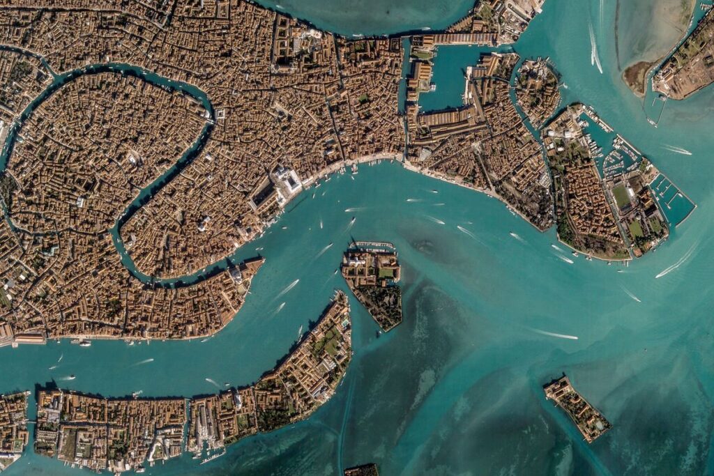 SkySat Satellite — Planet Labs PBC