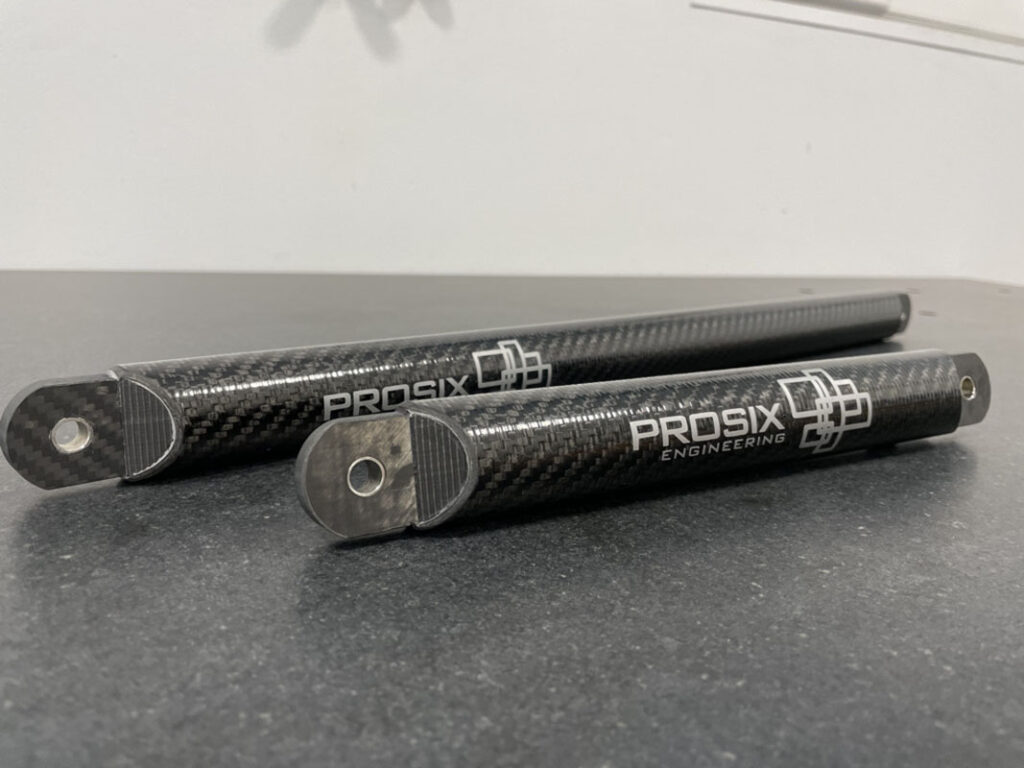 Integral Full CFRP Struts