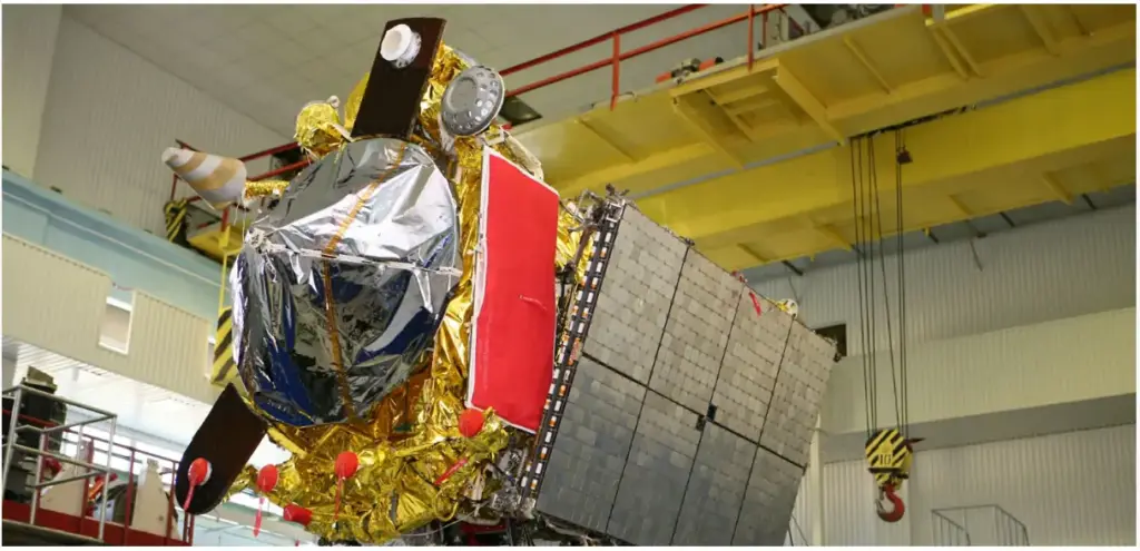 Coordinate measuring satellites