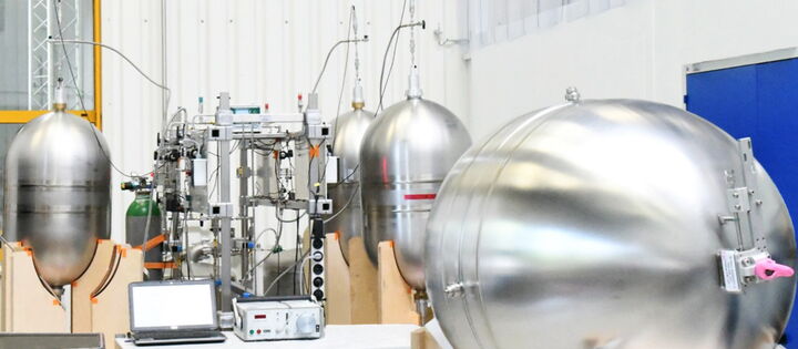 Spacecraft Propulsion Tanks